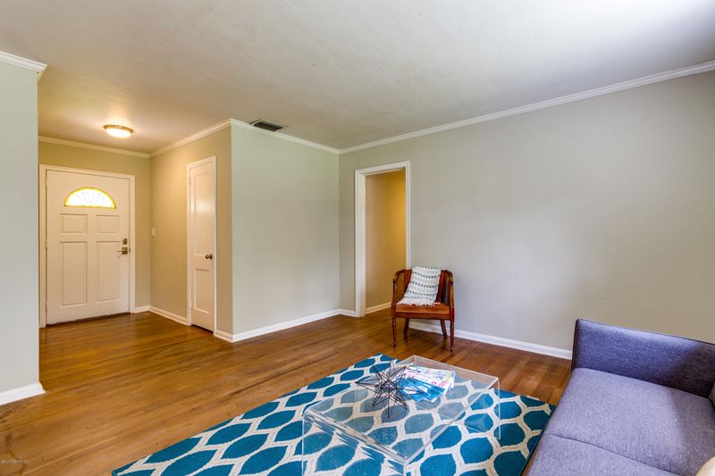 846 Ibis Rd, Jacksonville, FL 32216