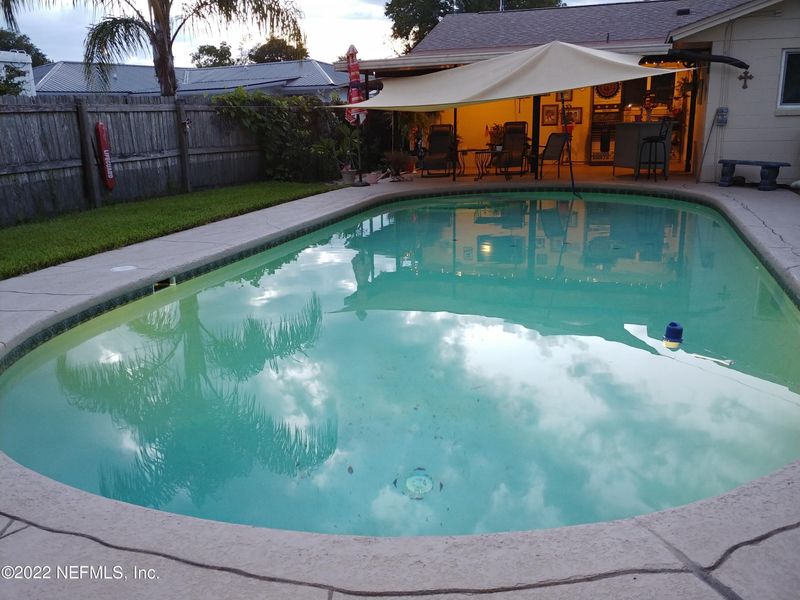 8460 Perkins Ct, Jacksonville, FL 32221
