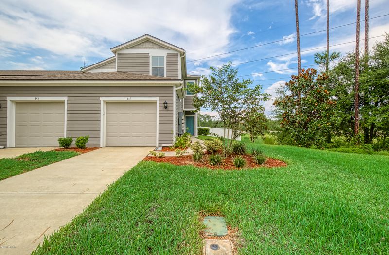 847 Servia Dr, St Johns, FL 32259