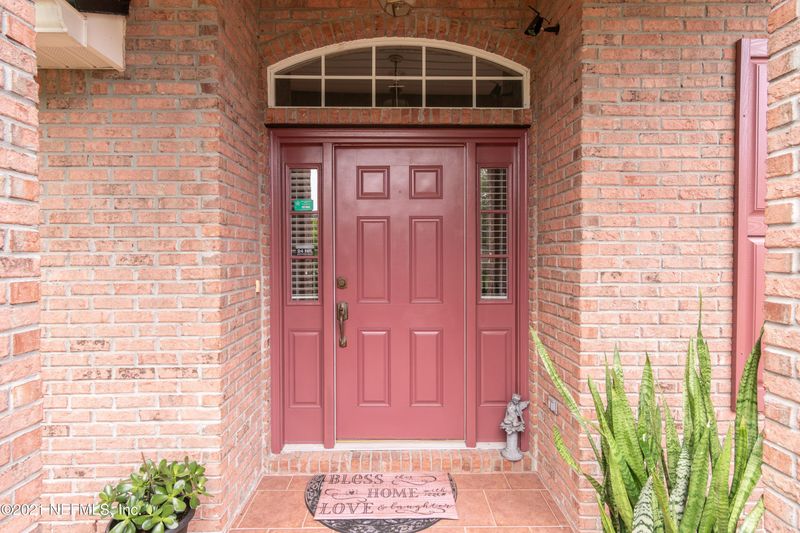851 Songbird Dr, Orange Park, FL 32065