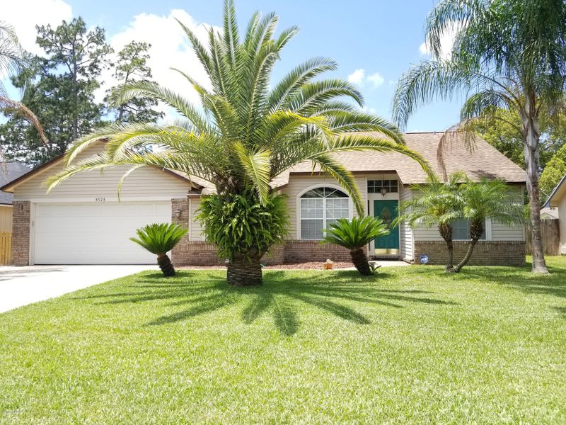 8528 Iron Mill Ct, Jacksonville, FL 32244
