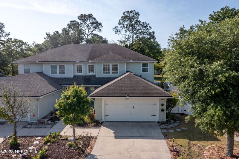 8535 Julia Marie Cir, Jacksonville, FL 32210