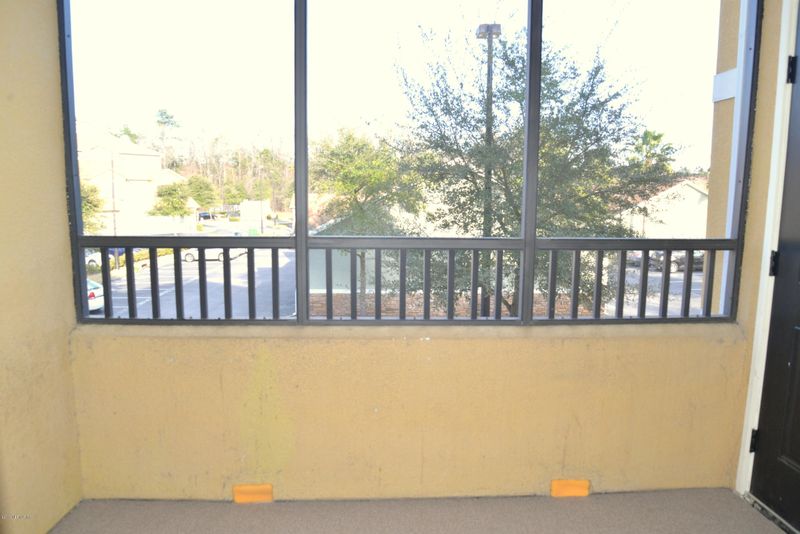 8539 W Gate Pw #423, Jacksonville, FL 32216