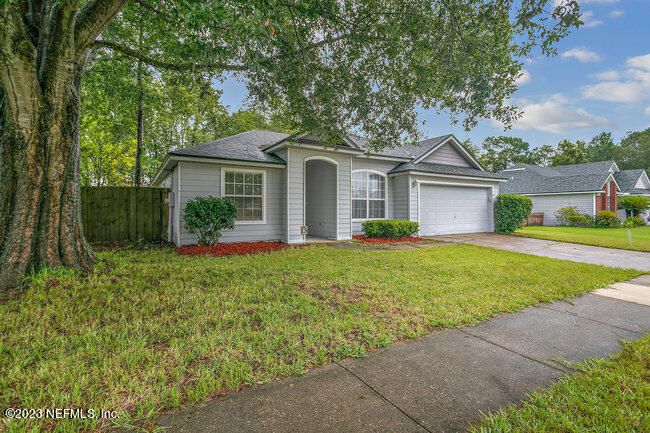 8545 Devoe St N, Jacksonville, FL 32220