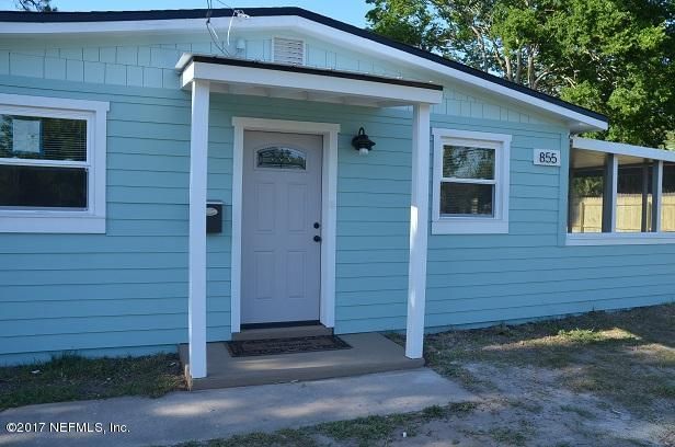 855 Sailfish Dr, Atlantic Beach, FL 32233