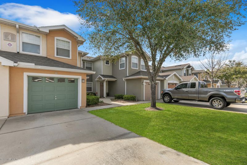 8550 Argyle Business Loop #402, Jacksonville, FL 32244