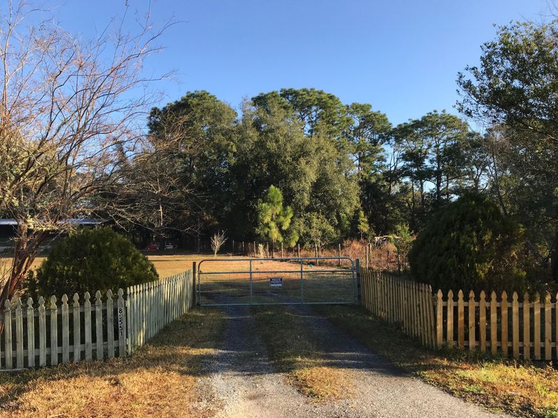 85551 Lonnie Crews Rd, Fernandina Beach, FL 32034