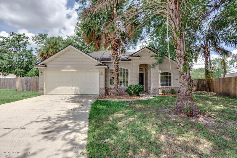 8563 Lori Ann Ct, Jacksonville, FL 32220