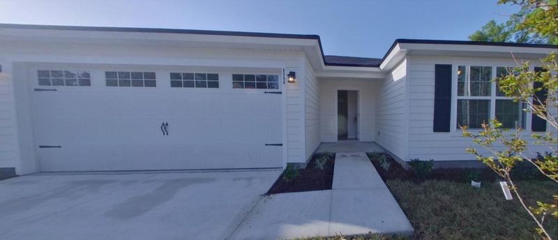 8566 Cheryl Ann Ln, Jacksonville, FL 32244