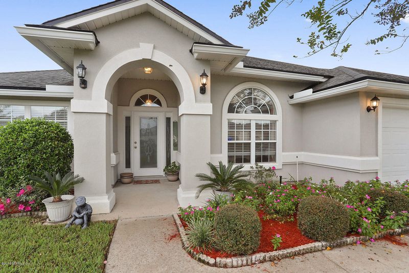 8567 Falling Springs Dr, Jacksonville, FL 32244