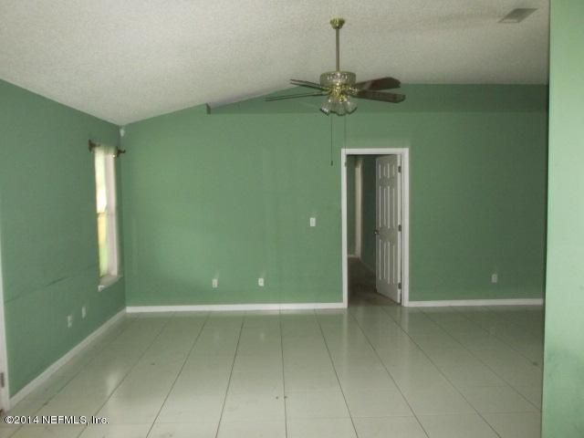8573 Mayall Dr, Jacksonville, FL 32220