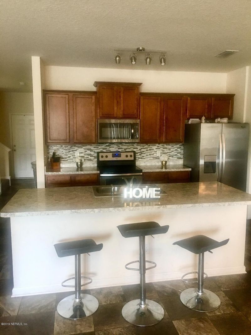 8594 Dylan Michael Dr, Jacksonville, FL 32210