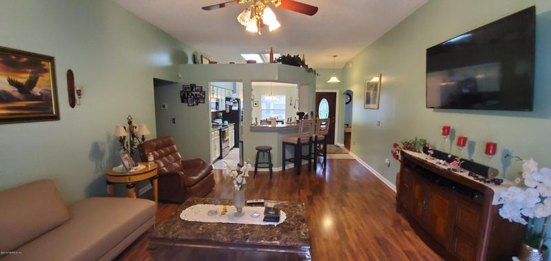 8597 Mayall Dr, Jacksonville, FL 32220