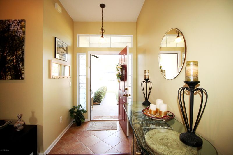 860 Mackenzie Cir, St Augustine, FL 32092