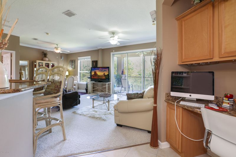 8601 Beach Blvd #1107, Jacksonville, FL 32216