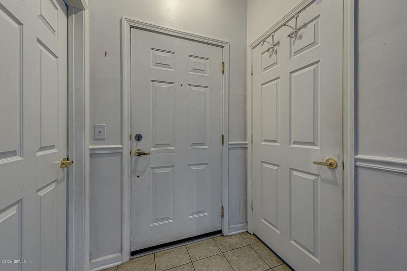 8601 Beach Blvd #1211, Jacksonville, FL 32216