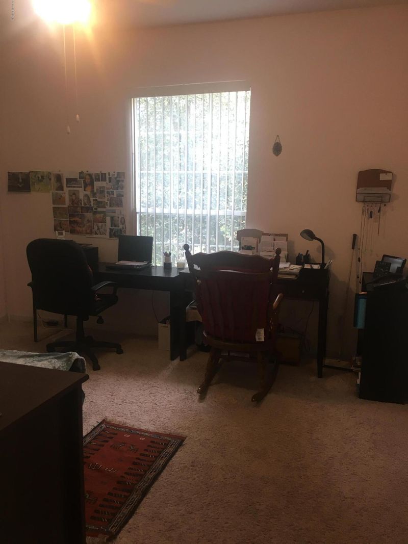 8601 Beach Blvd #607, Jacksonville, FL 32216