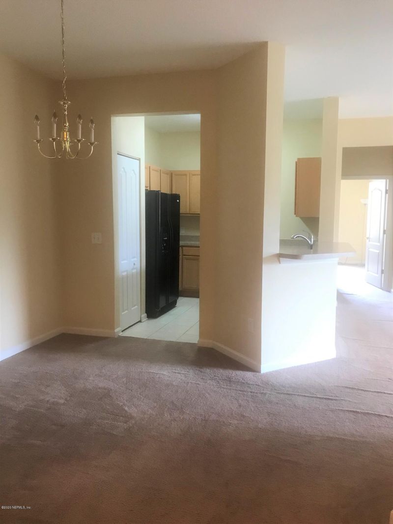 8601 Beach Blvd #809, Jacksonville, FL 32216