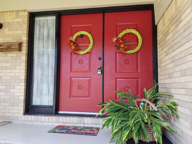 8603 Burkhall St, Jacksonville, FL 32211