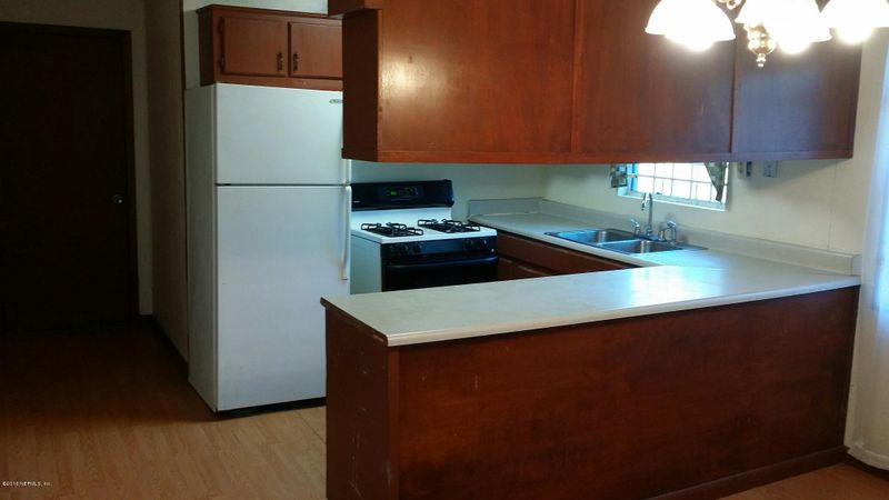 86030 Palm Tree Dr, Yulee, FL 32097