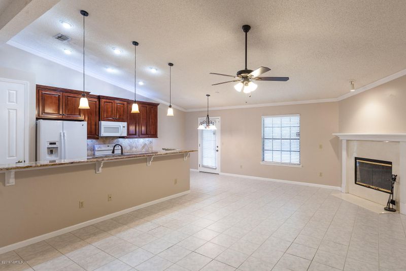 8610 Collins Ridge Blvd S, Jacksonville, FL 32244