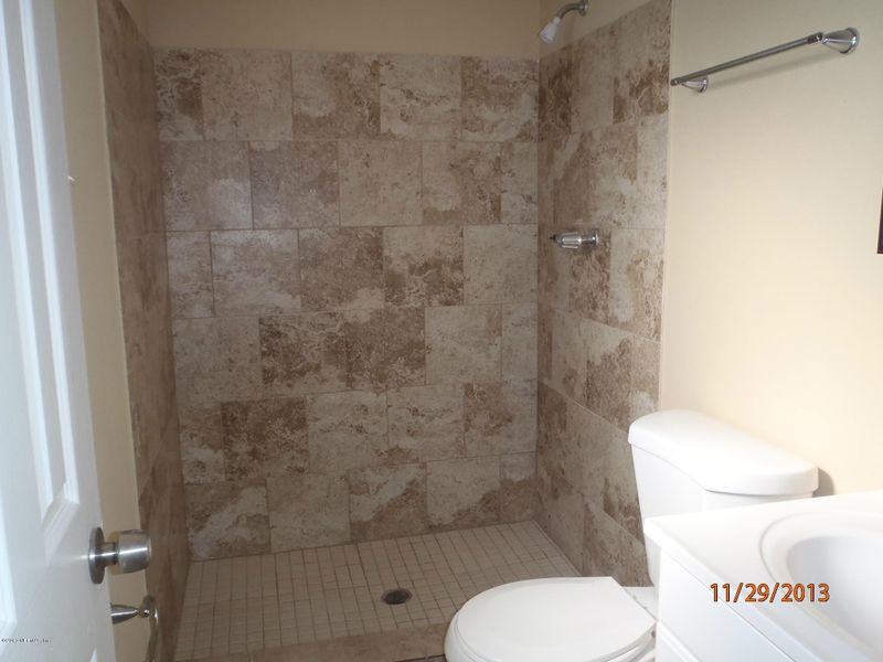 8612 Old Plank Rd, Jacksonville, FL 32220