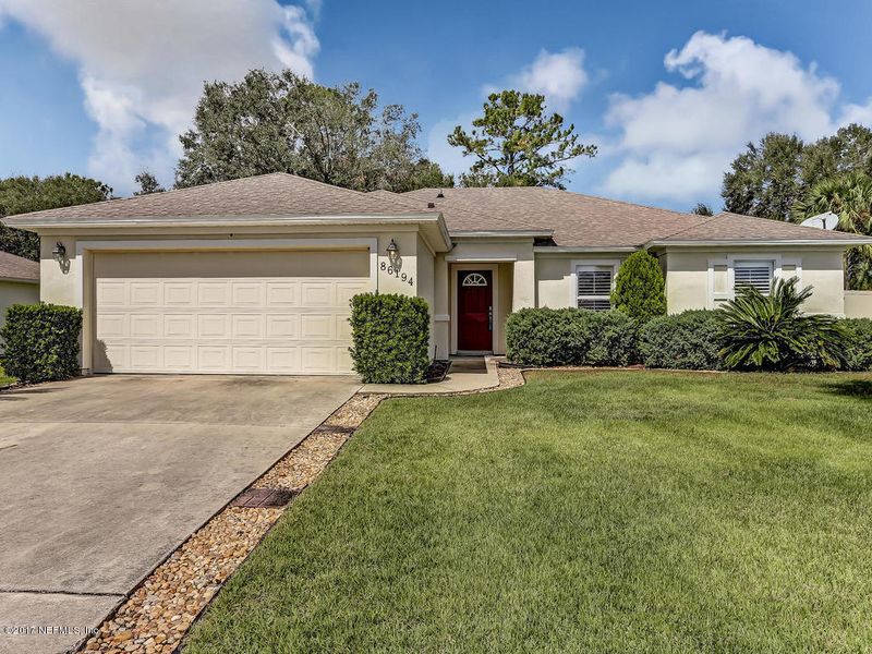 86194 Cartesian Pointe Dr, Yulee, FL 32097