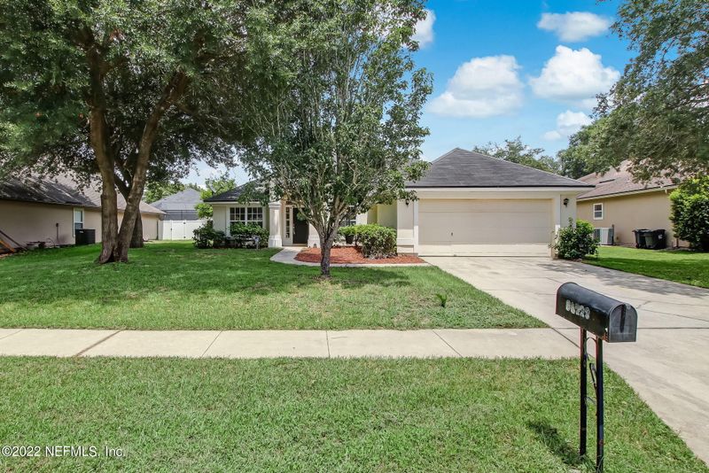 86223 Sand Hickory Trl, Yulee, FL 32097