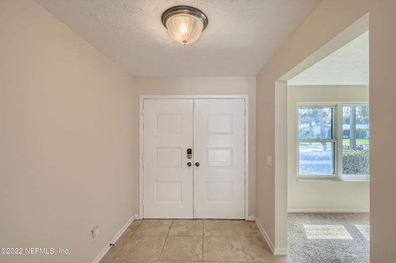 8631 Vermanth Rd, Jacksonville, FL 32211