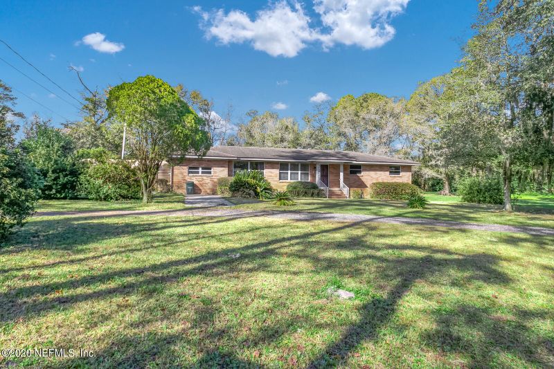 864 Faith Memorial Dr, Jacksonville, FL 32205