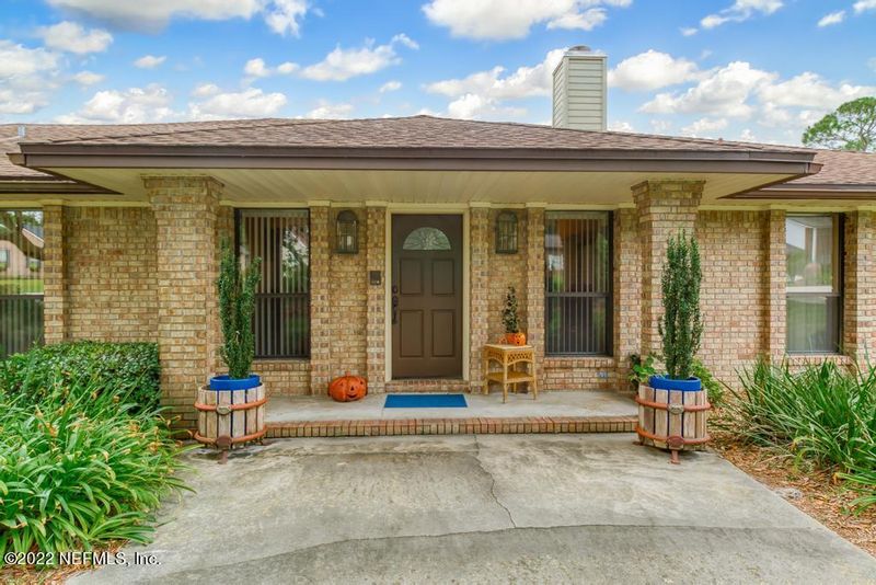 8642 Royalwood Dr, Jacksonville, FL 32256