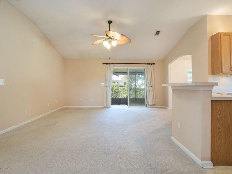 86433 Meadowwood Dr, Yulee, FL 32097