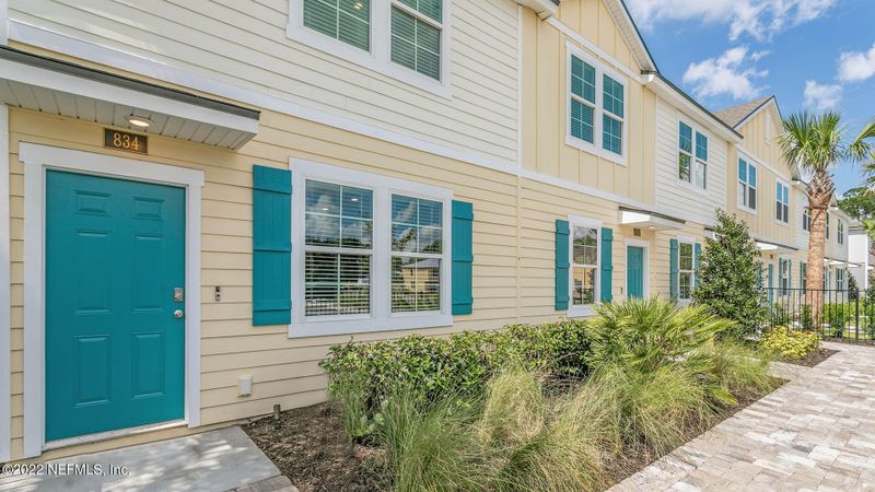 865 Centennial St, Jacksonville, FL 32211
