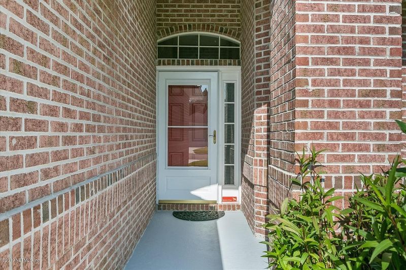 86567 Meadowwood Dr, Yulee, FL 32097