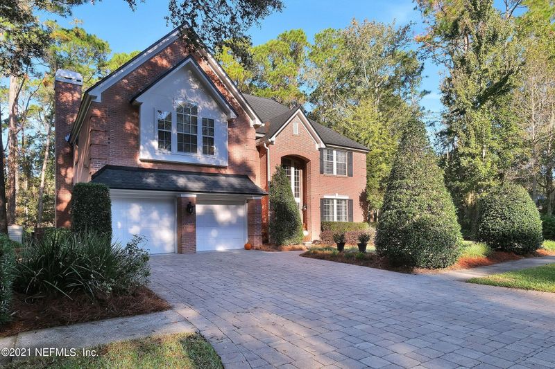 8676 Rolling Brook Ln, Jacksonville, FL 32256