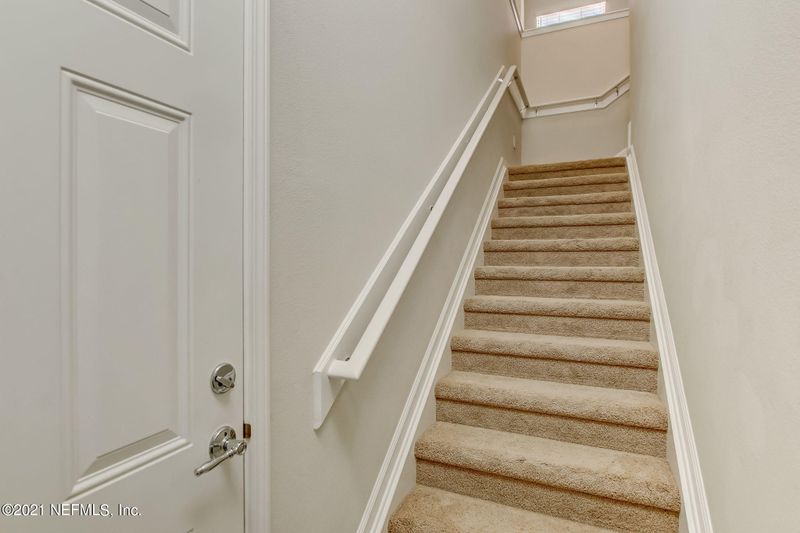 8677 Little Swift Cir #26D, Jacksonville, FL 32256