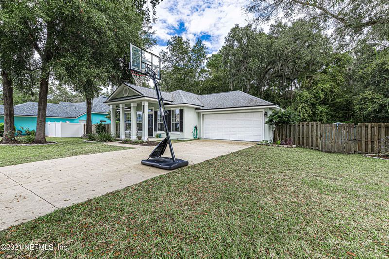 86836 Riverwood Dr, Yulee, FL 32097