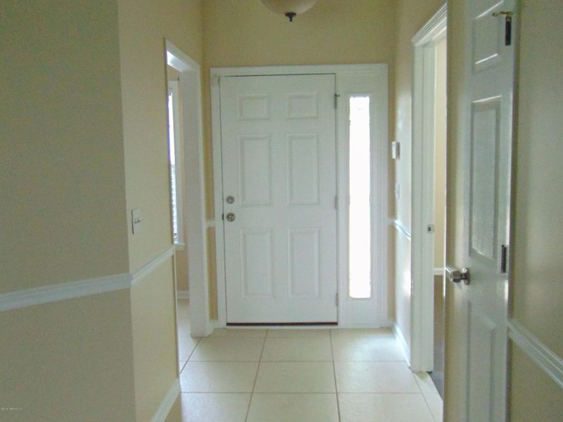 8687 Bandera Cir S, Jacksonville, FL 32244