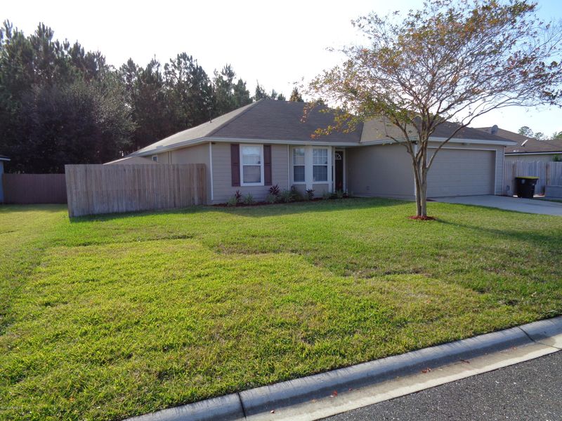 8700 Springtree Rd, Jacksonville, FL 32210