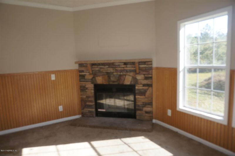 872 NE 219th St, Lawtey, FL 32058