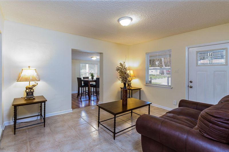8720 Free Ave, Jacksonville, FL 32211