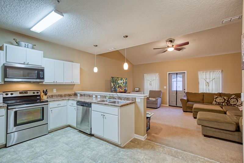 87245 Lents Rd, Yulee, FL 32097