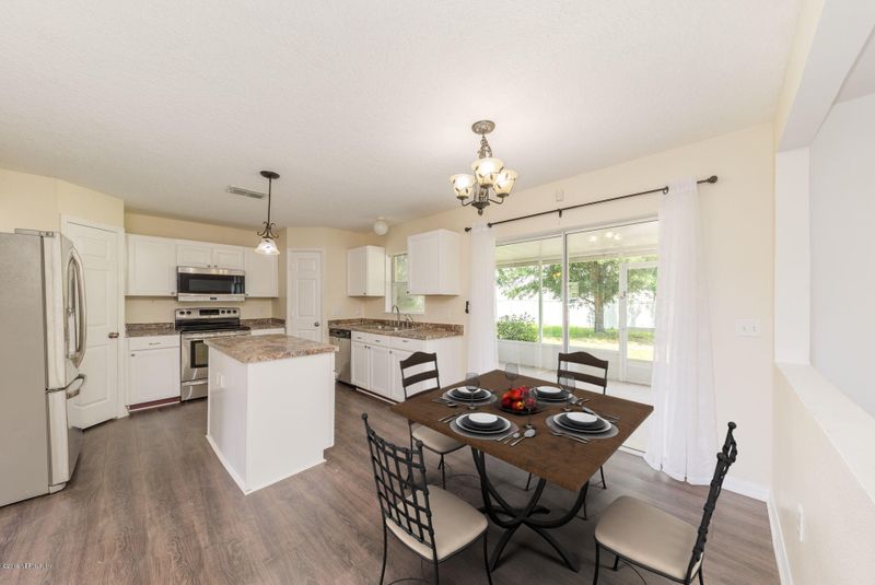 8733 Merseyside Ave, Jacksonville, FL 32219