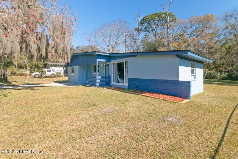8737 Darlington Dr, Jacksonville, FL 32208