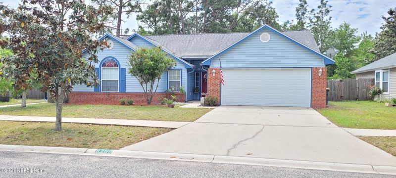 8760 Fieldside Dr S, Jacksonville, FL 32244