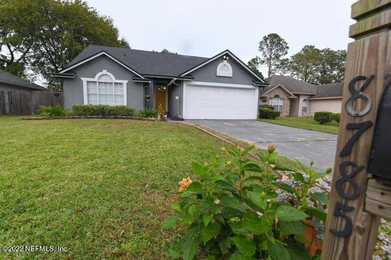 8785 Spring Harvest Ln E, Jacksonville, FL 32244