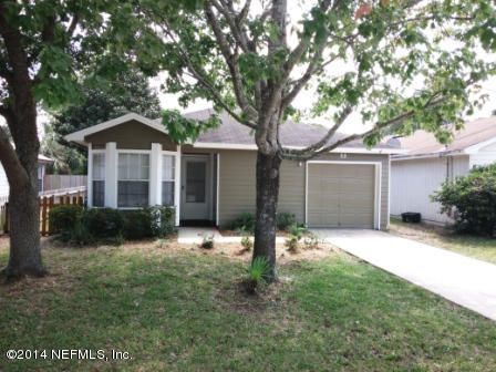 88 5th St W, Atlantic Beach, FL 32233
