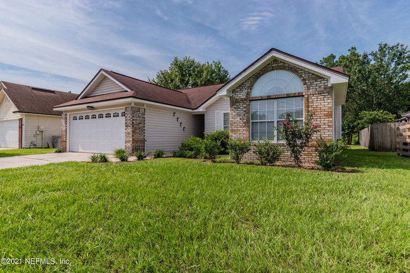 8800 Fieldside Dr S, Jacksonville, FL 32244