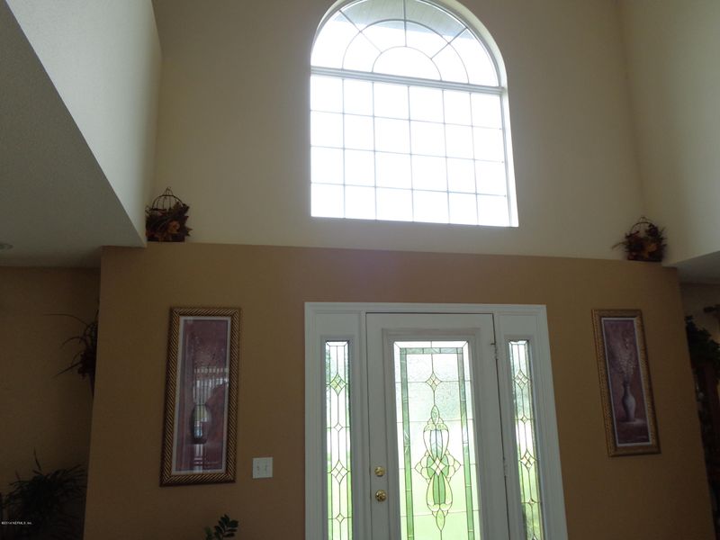 8802 Oxfordshire Dr, Jacksonville, FL 32219
