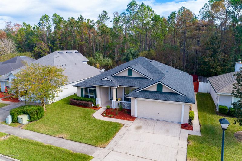 8819 Canopy Oaks Dr, Jacksonville, FL 32256